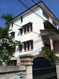 ID: 4500- Shop house near Loungloth Restaurant for rent in Ban Thongphanthong