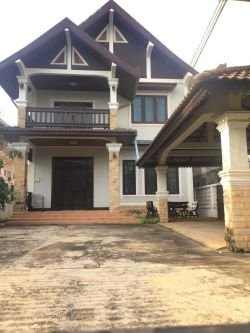 ID: 4577 - Lao contemporary house near Sengdara Health Center for rent