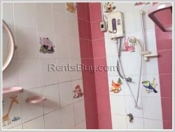 ID: 3414 - A mixture of Lao and modern style design house for sale near Nongtha paradise land.