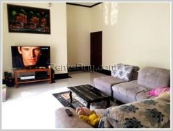 ID: 3113 - Pretty house with large yard for sale