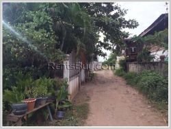 ID: 3827 - Lao style house with swimming pool near Mekong River for sale
