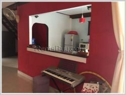 ID: 3827 - Lao style house with swimming pool near Mekong River for sale