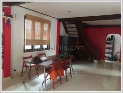 ID: 3827 - Lao style house with swimming pool near Mekong River for sale