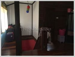 ID: 3827 - Lao style house with swimming pool near Mekong River for sale
