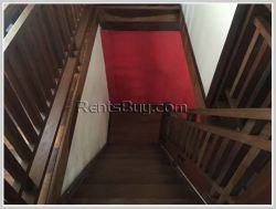 ID: 3827 - Lao style house with swimming pool near Mekong River for sale