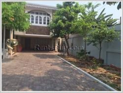 ID: 2689 - The villa house near main road and Patuxai for sale in Sisattanak district
