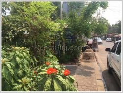 ID: 2689 - The villa house near main road and Patuxai for sale in Sisattanak district