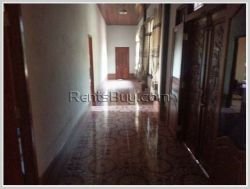 ID: 3143 - Contemporary house with large yard for sale near Wattay International Airport.