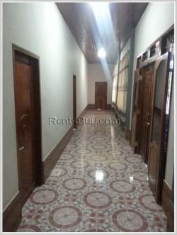 ID: 3143 - Contemporary house with large yard for sale near Wattay International Airport.