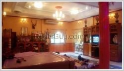 ID: 1287 - Row house with house for sale by main road