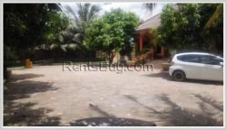 ID: 1287 - Row house with house for sale by main road