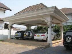 ID: 4538- Luxury house with large yard near The People's Supreme Court in Kouvieng road for sale