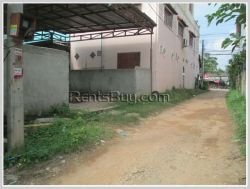 ID: 1370 - Land near main road close to Lao Tobacco Factory