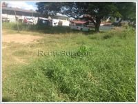 ID: 2956 - Vacant land by the pave road for rent