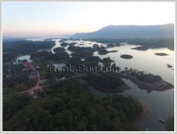 ID: 3494 - Beautiful island with house for sale in Vangvieng District.