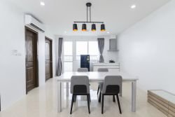 ID: 4431 - The Luxury condominium near Embassy of Thailand for sale.