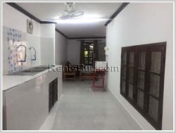 ID: 1695 - Nice villa next to concrete road and not far from Thatluang Temple for rent