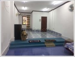 ID: 1695 - Nice villa next to concrete road and not far from Thatluang Temple for rent