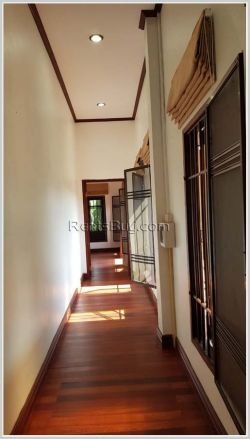 ID: 3914 - Modern house style near Lycee Francais Josue Hoffet by concrete road with fully furnished