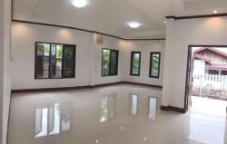 ID: 3908 - Affordable villa for sale in quiet area and close to Lao Thai Friendship Bridge