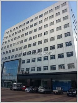 ID: 2558 - Commercial Space, Shopping Center in town for rent