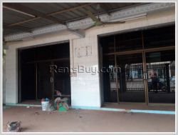 ID: 186 - The shop house next to main road for rent