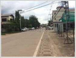 ID: 3781 - The nice shop house near Wattay Airport for rent