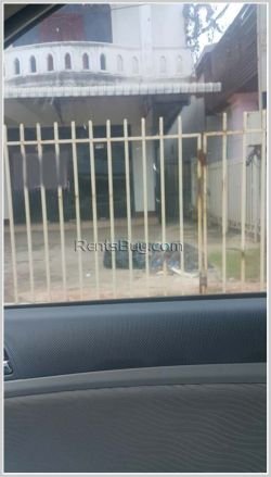 ID: 1205 - Shophouse near Vientiane College for rent
