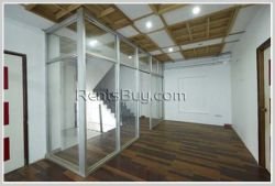 ID: 2577 - Nice shop house in city center for rent