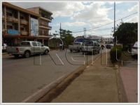 ID: 2864 - Nice shophouse in town near Patuxai