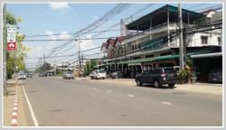 ID: 3591 - Shophouse near main road and Patuxay for rent