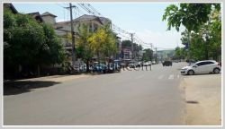 ID: 3591 - Shophouse near main road and Patuxay for rent