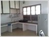 ID: 2600 - Shophouse by main road near Patuxai