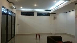 ID: 3524 - Nice restaurant next to main road for rent