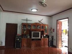 ID: 4418 - Large shady garden house near Lao Indochina Tower for rent, good for residential or home