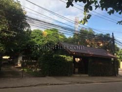 ID: 4418 - Large shady garden house near Lao Indochina Tower for rent, good for residential or home